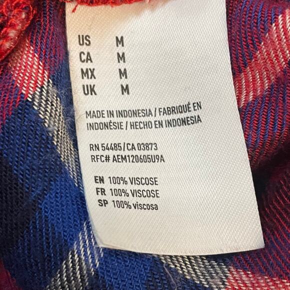 American Eagle Red Plaid Flannel Shirt Women’s Medium Boyfriend Fit Soft - Picture 6 of 11